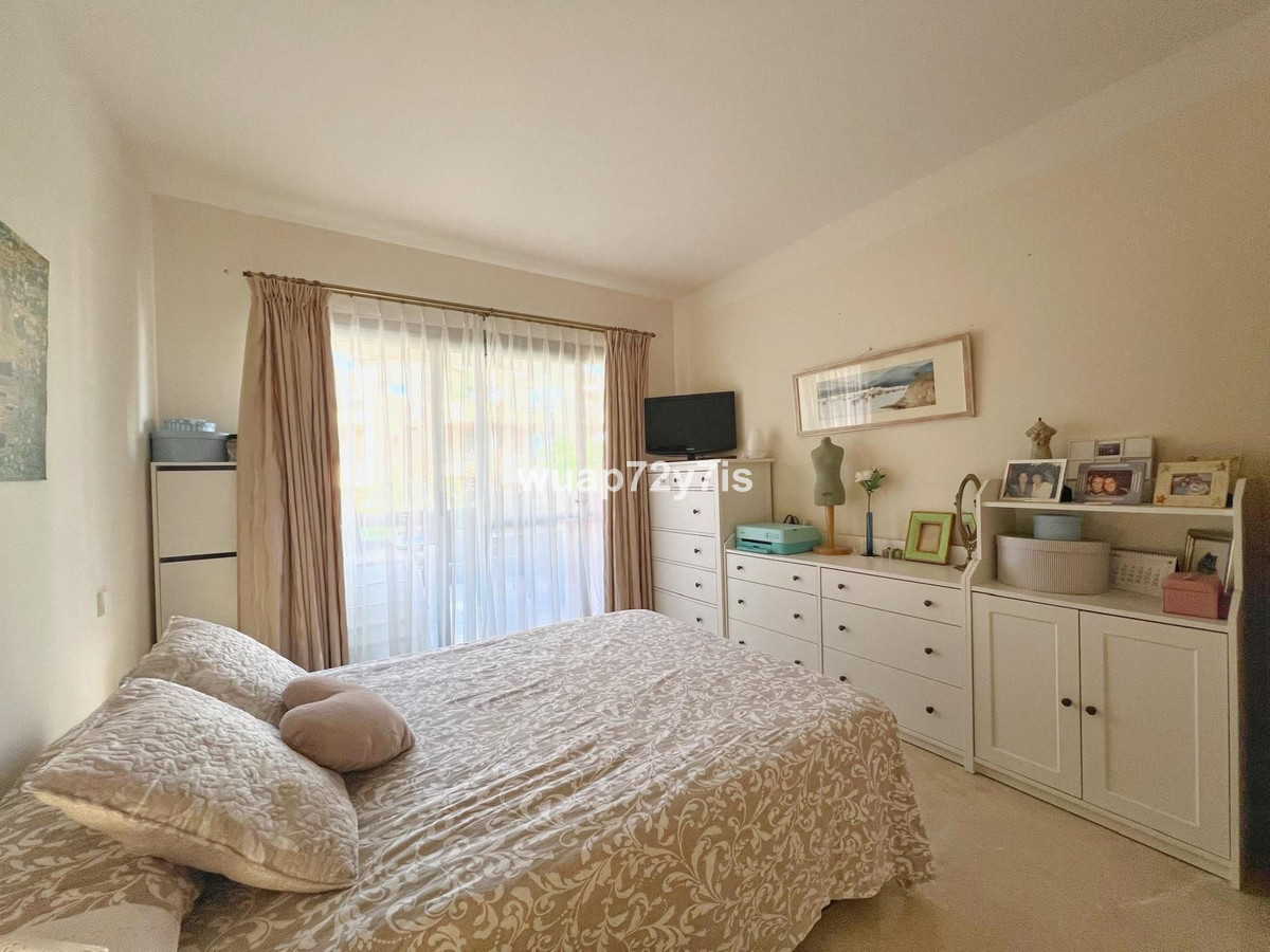 Appartement te koop in Estepona | 2 slaapkamers H5085637
