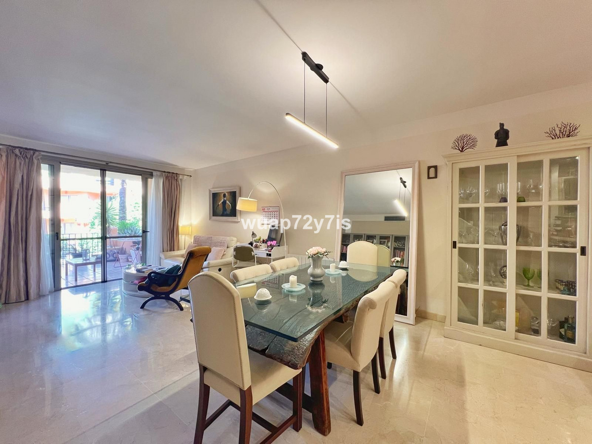 Appartement te koop in Estepona | 2 slaapkamers H5085637