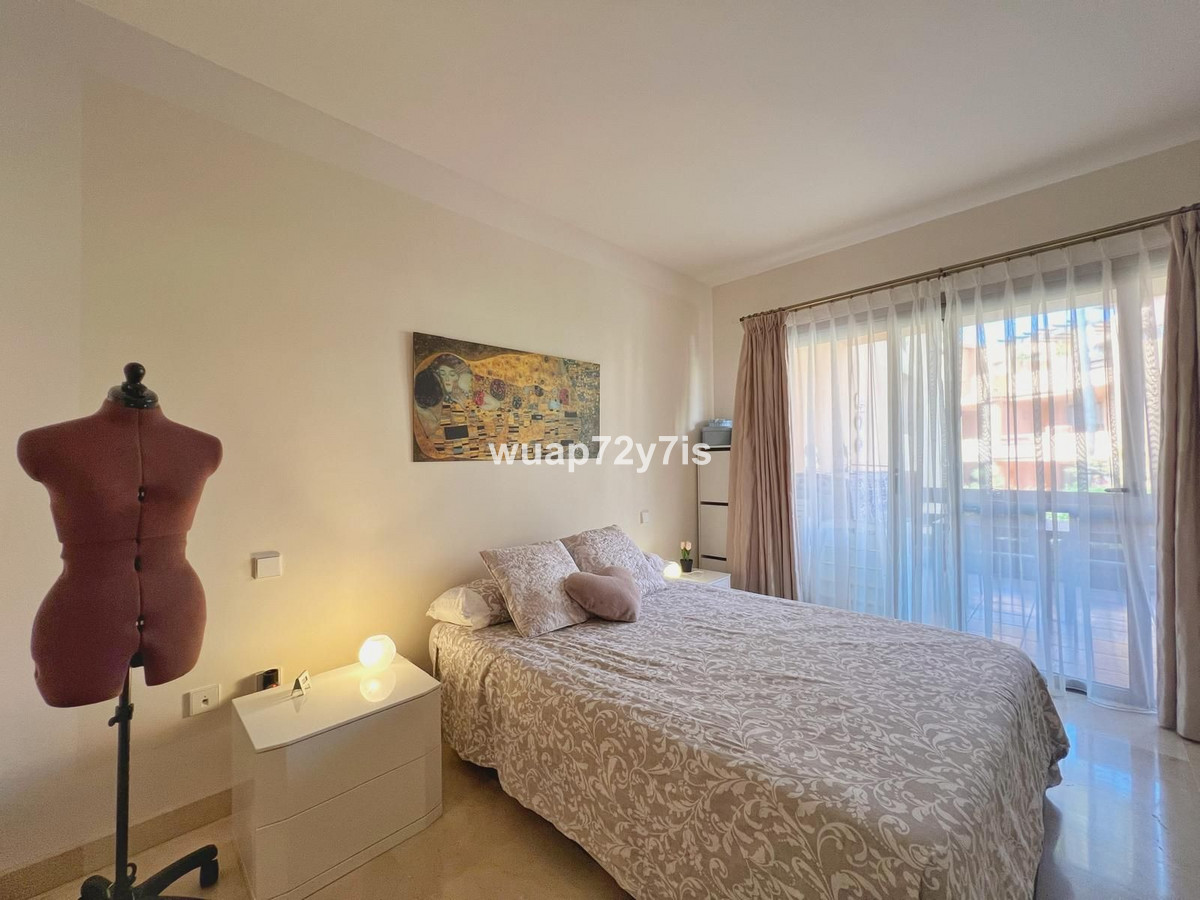Appartement te koop in Estepona | 2 slaapkamers H5085637