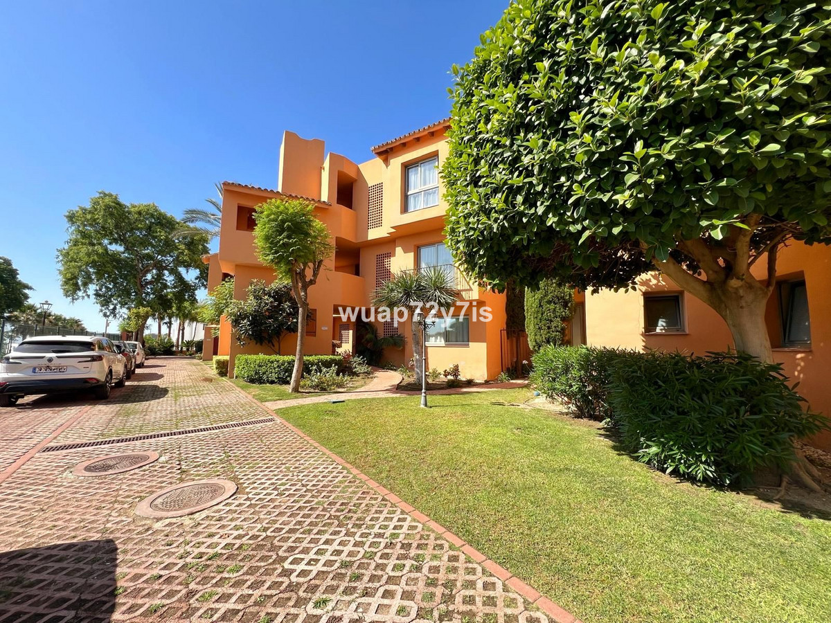 Appartement te koop in Estepona | 2 slaapkamers H5085637