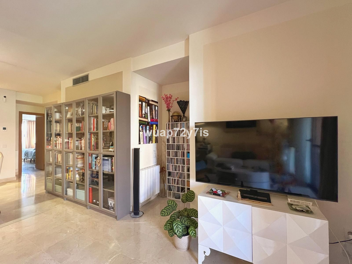 Appartement te koop in Estepona | 2 slaapkamers H5085637