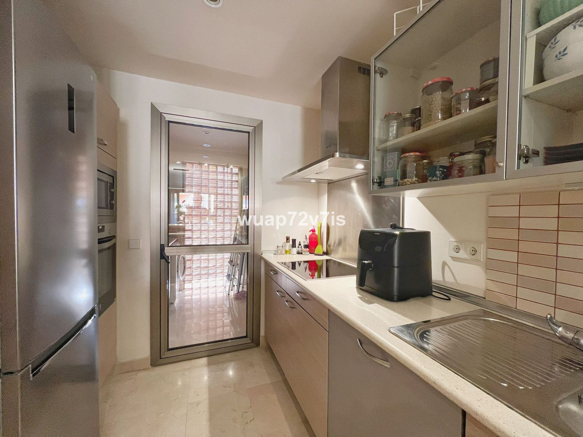 Appartement te koop in Estepona | 2 slaapkamers H5085637