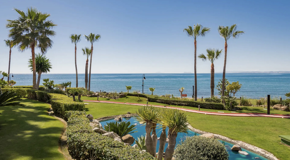 Appartement te koop in Estepona | 2 slaapkamers H5103820