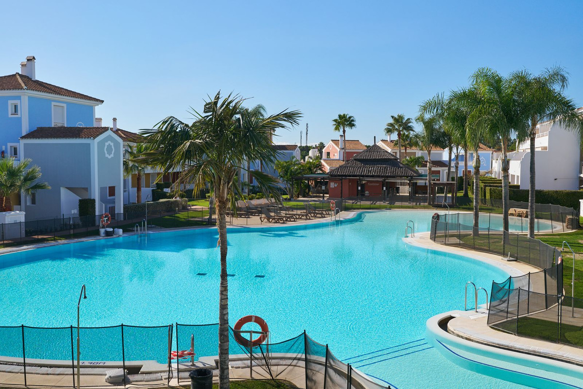 Appartement te koop in Estepona | 2 slaapkamers H5103940