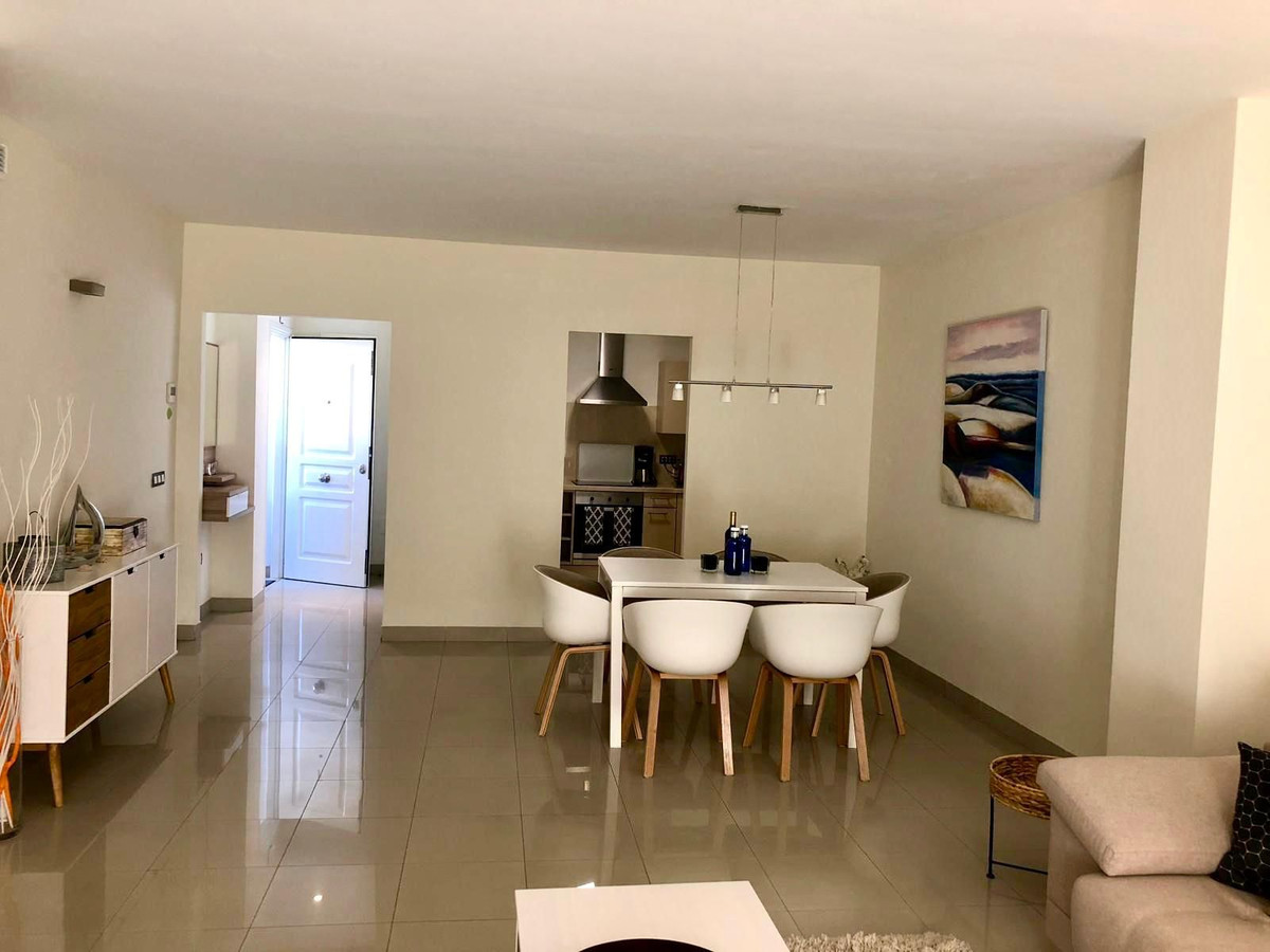 Appartement te koop in Estepona | 2 slaapkamers H5103940