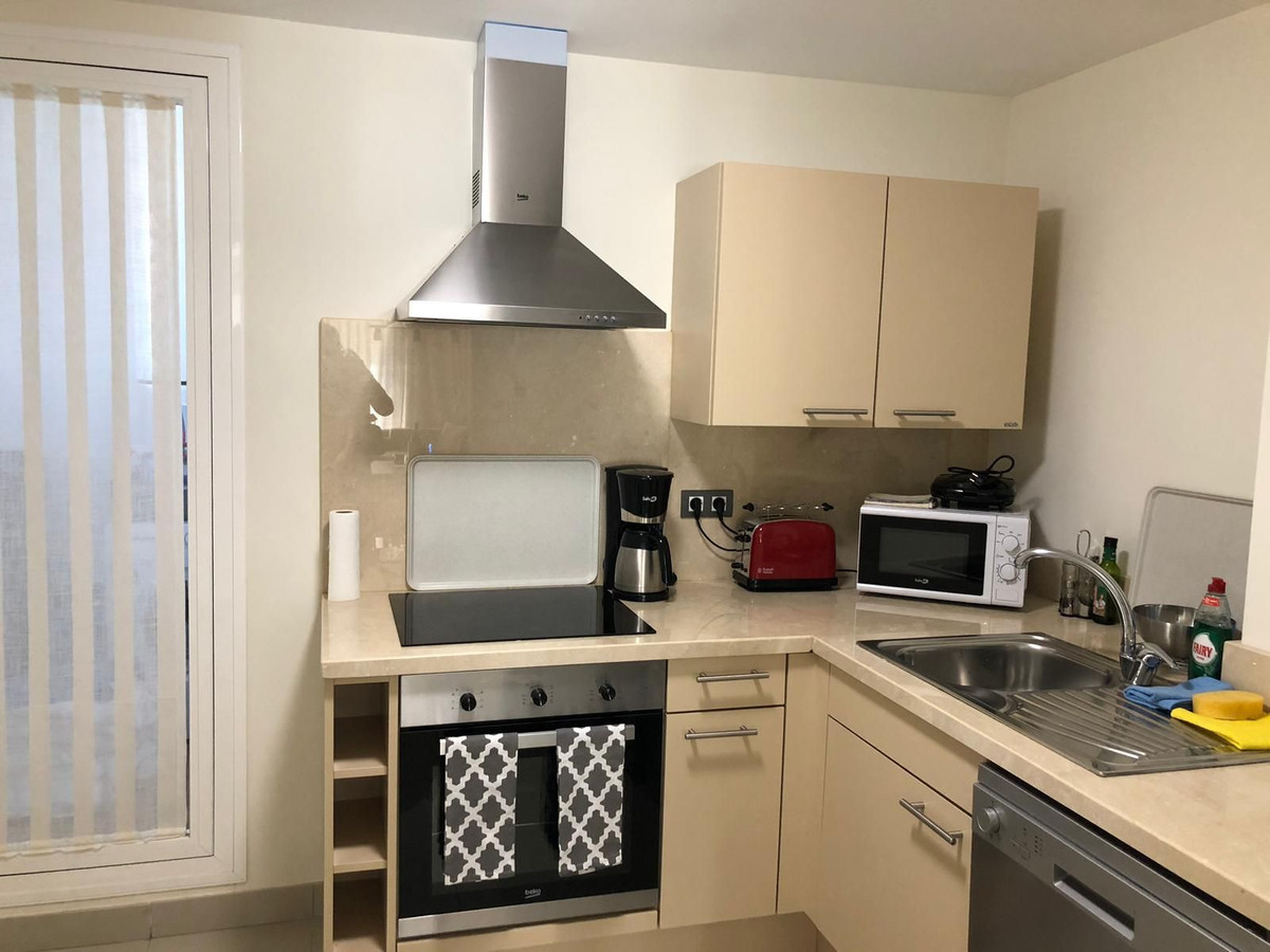 Appartement te koop in Estepona | 2 slaapkamers H5103940
