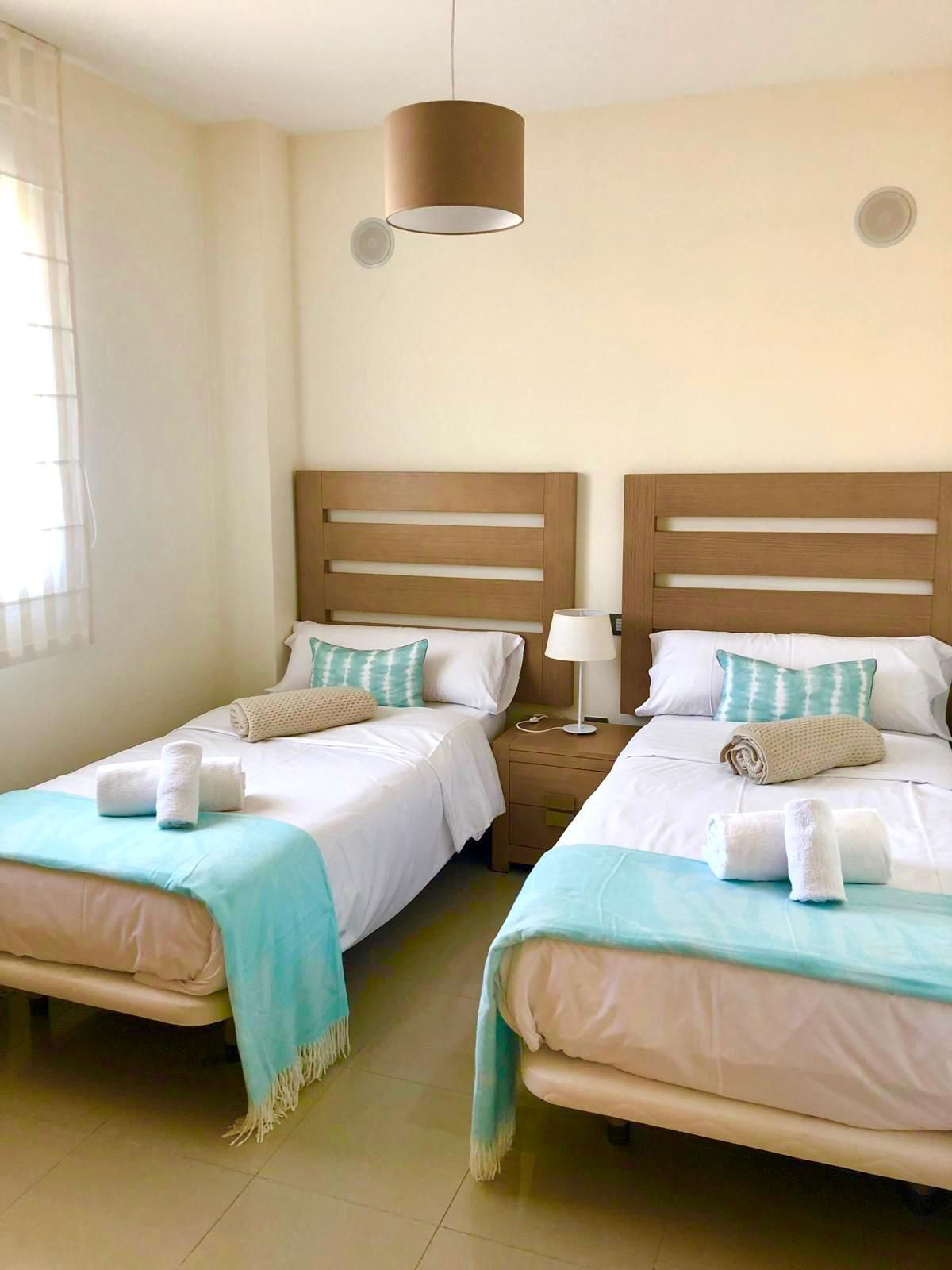 Appartement te koop in Estepona | 2 slaapkamers H5103940