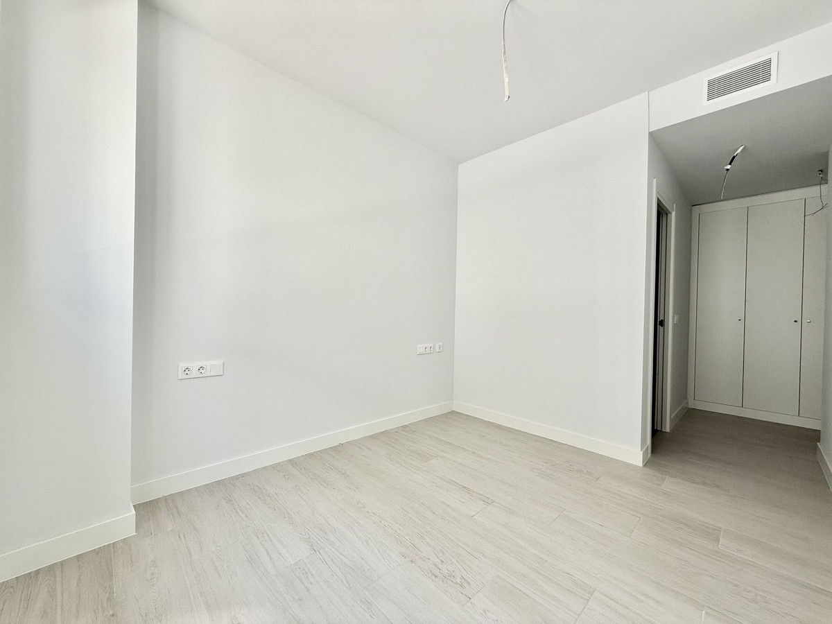 Appartement te koop in Estepona | 3 slaapkamers H5104048