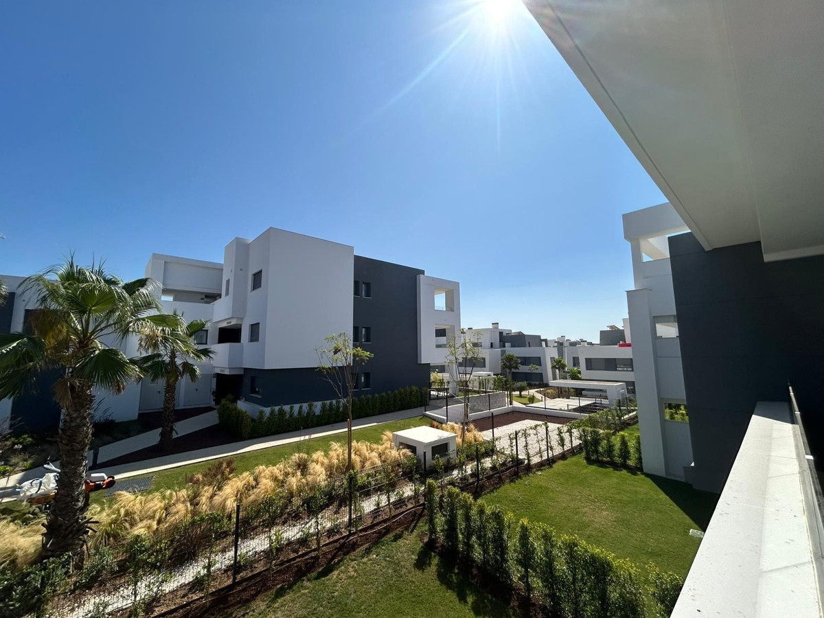 Appartement te koop in Estepona | 3 slaapkamers H5104318