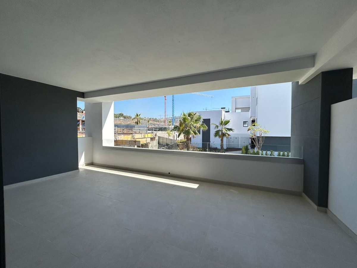 Appartement te koop in Estepona | 3 slaapkamers H5104318