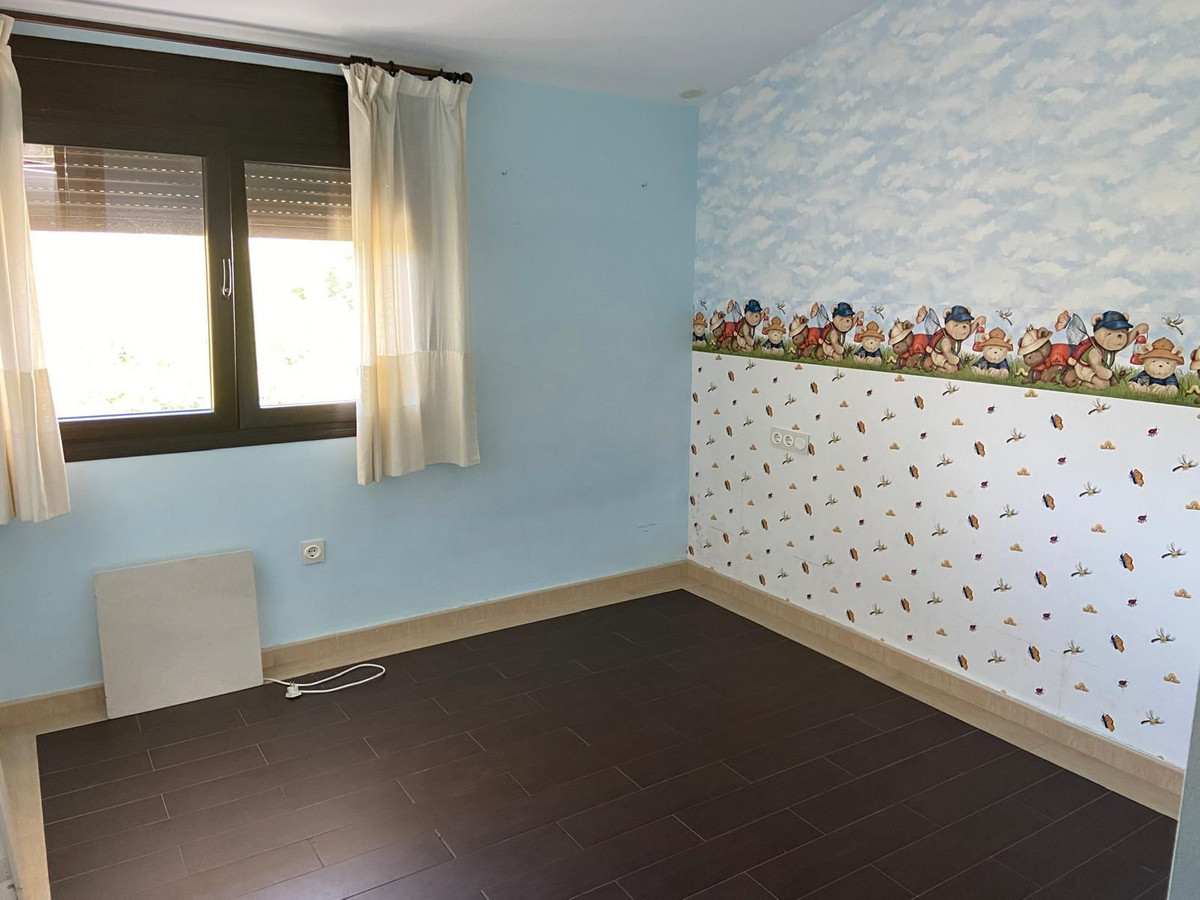 Appartement te koop in Estepona | 4 slaapkamers H5104891