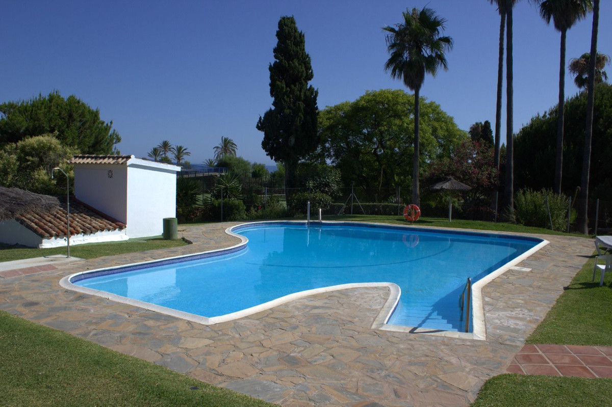 Appartement te koop in Estepona | 4 slaapkamers H5104891