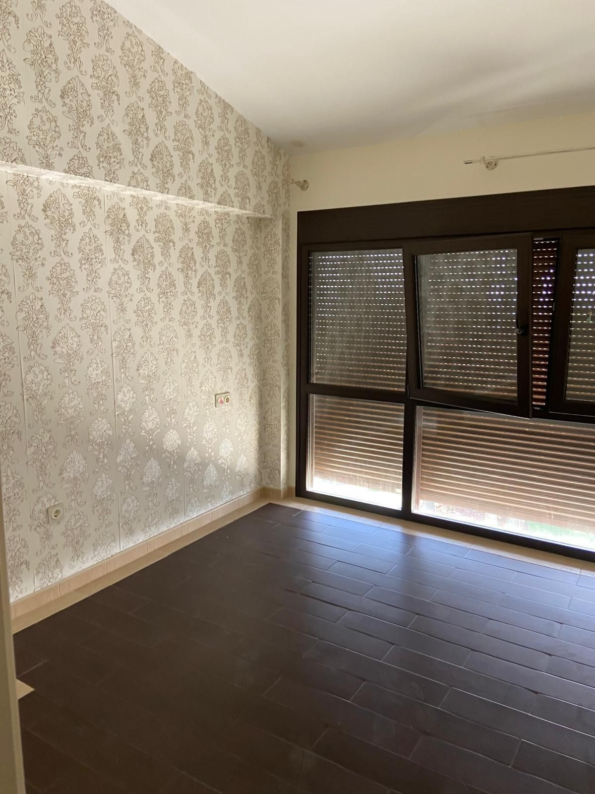 Appartement te koop in Estepona | 4 slaapkamers H5104891