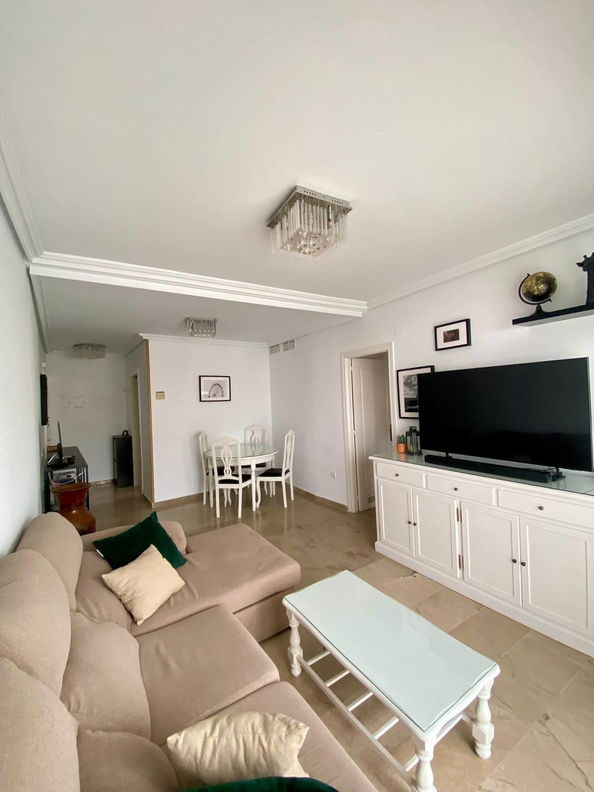 Appartement te koop in Estepona | 1 slaapkamers H5106028