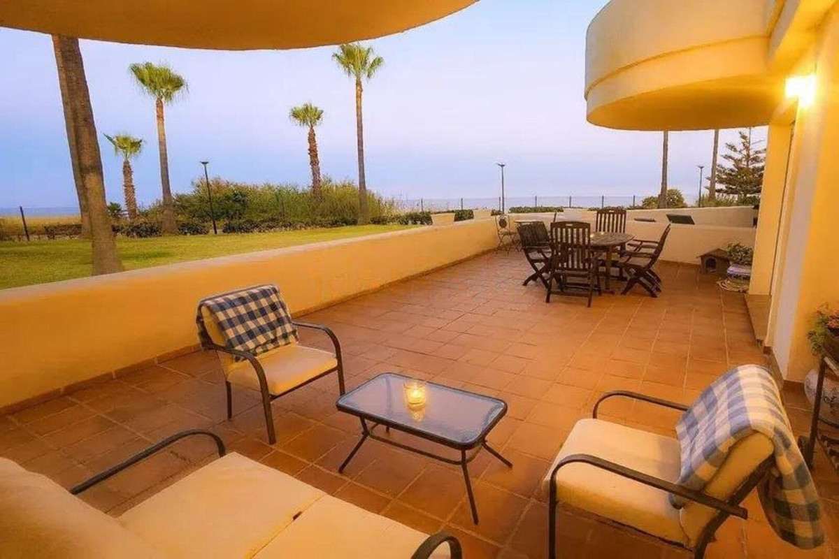 Appartement te koop in Estepona | 3 slaapkamers H5106127