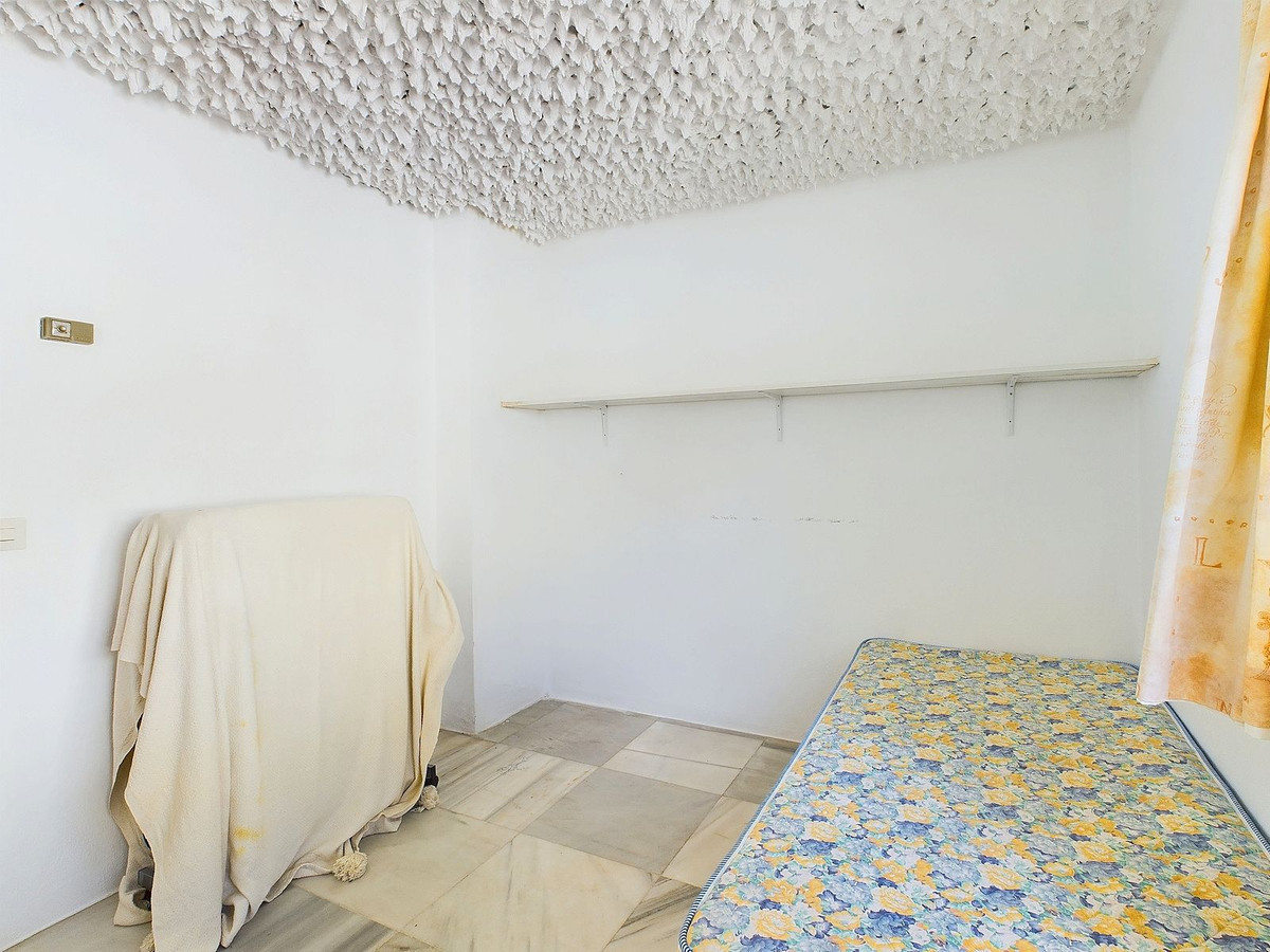 Duplex te koop in Estepona | 4 slaapkamers H5106376