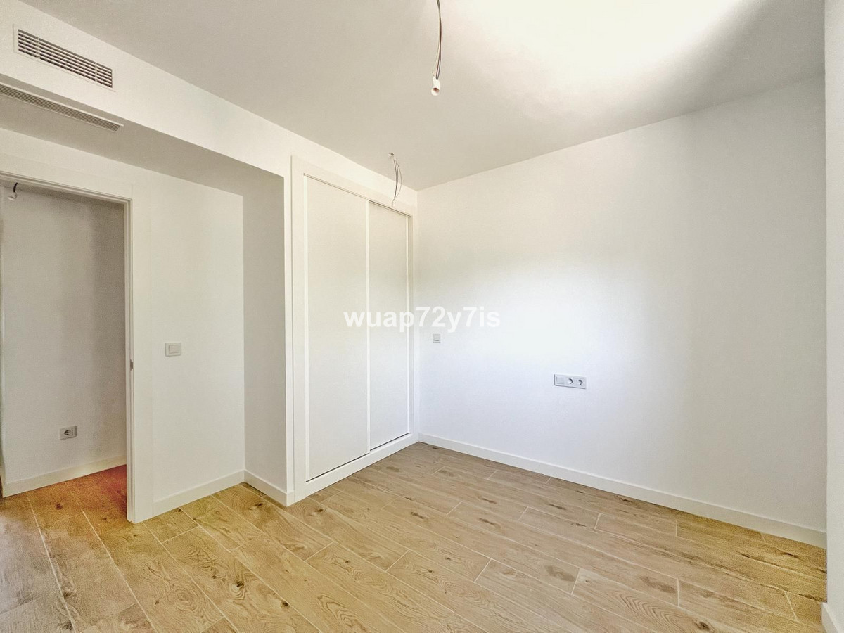 Appartement te koop in Estepona | 2 slaapkamers H5106505