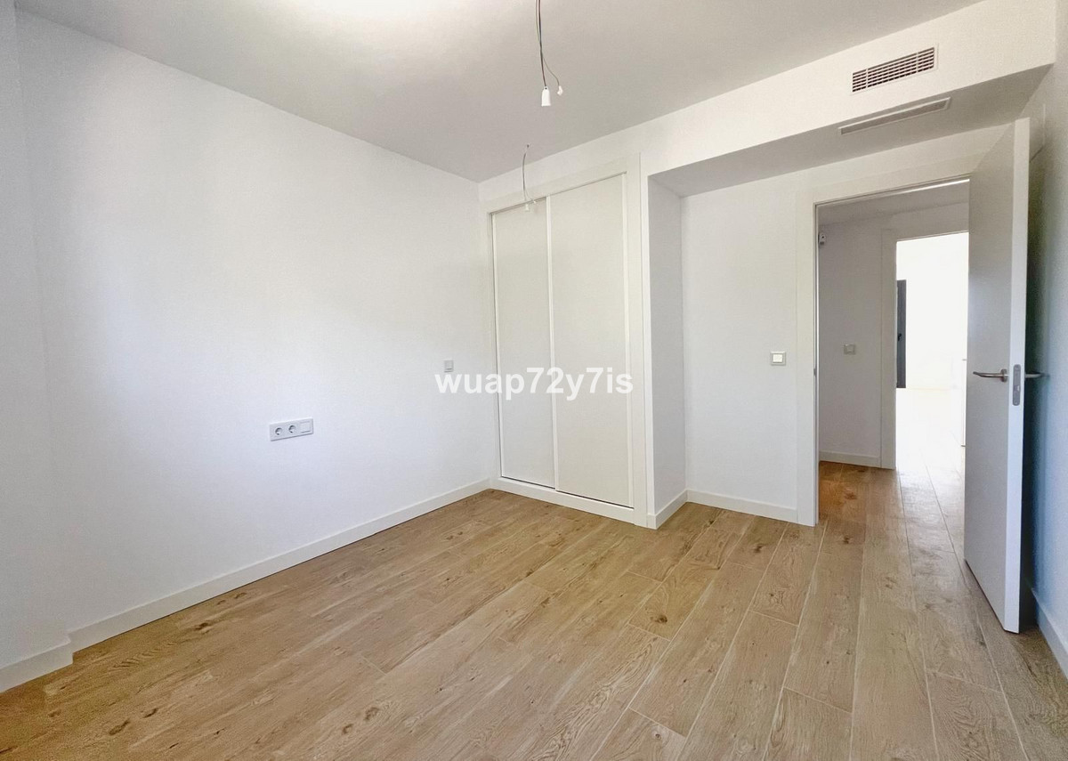 Appartement te koop in Estepona | 2 slaapkamers H5106505