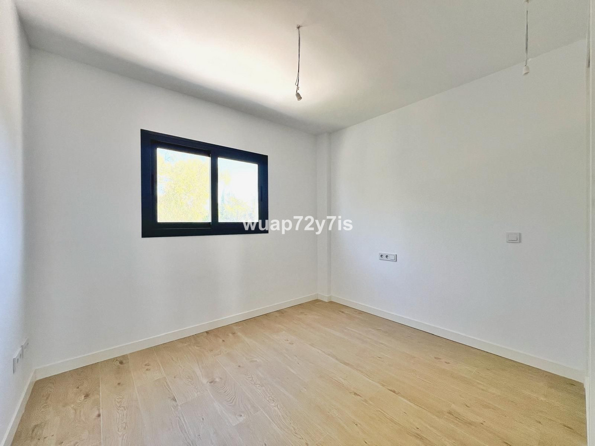 Appartement te koop in Estepona | 2 slaapkamers H5106505
