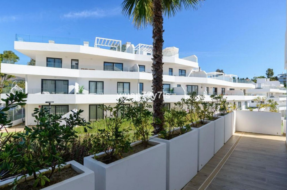 Appartement te koop in Estepona | 2 slaapkamers H5106505