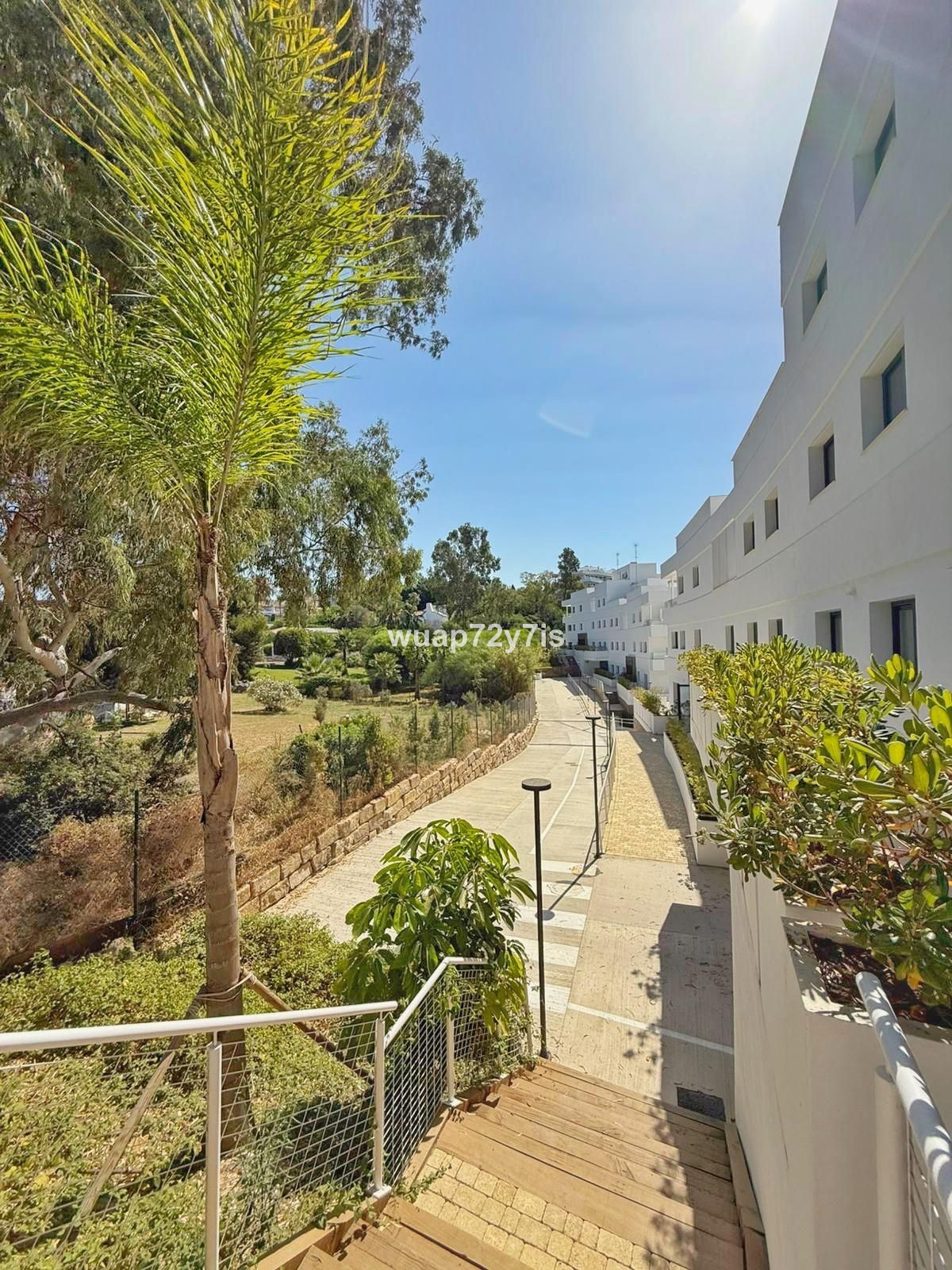 Appartement te koop in Estepona | 2 slaapkamers H5106505