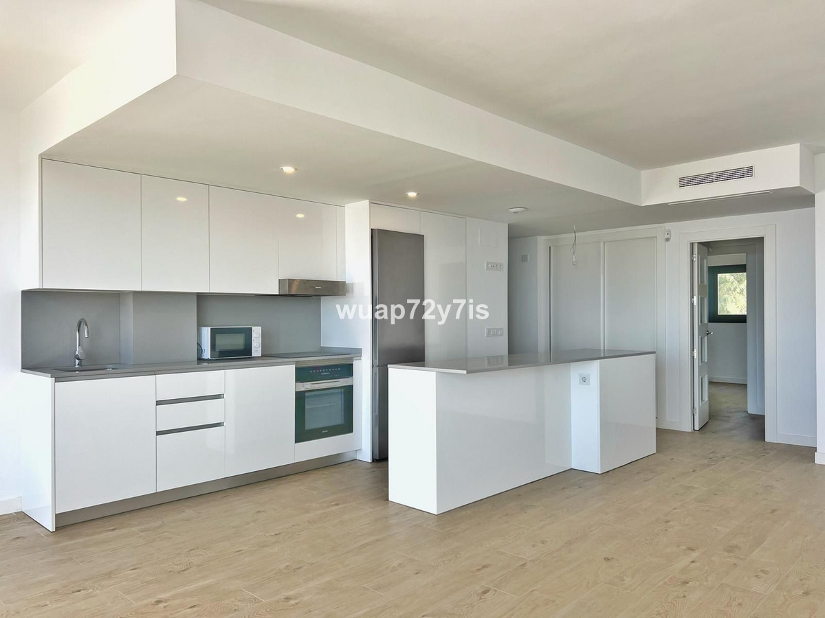 Appartement te koop in Estepona | 2 slaapkamers H5106505