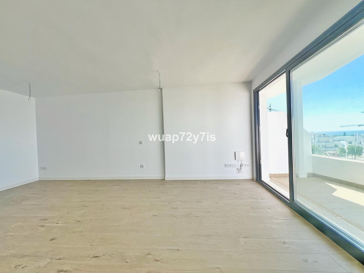 Appartement te koop in Estepona | 2 slaapkamers H5106505