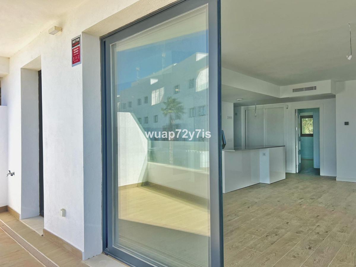 Appartement te koop in Estepona | 2 slaapkamers H5106505