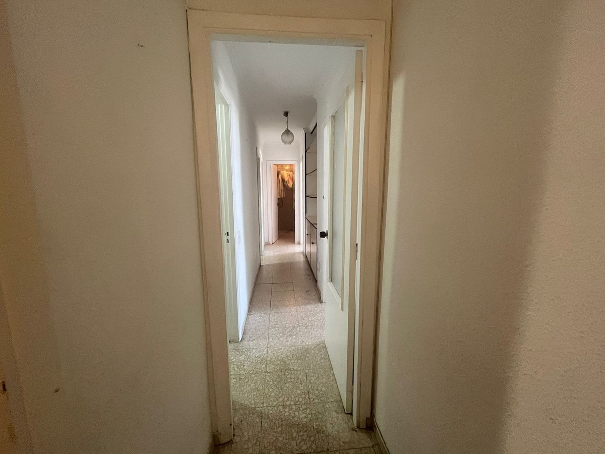 Appartement te koop in Estepona | 4 slaapkamers H5106772