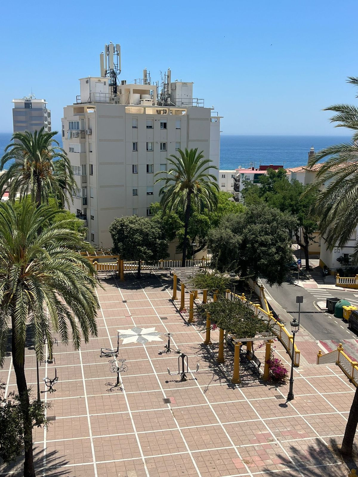 Appartement te koop in Estepona | 4 slaapkamers H5106772