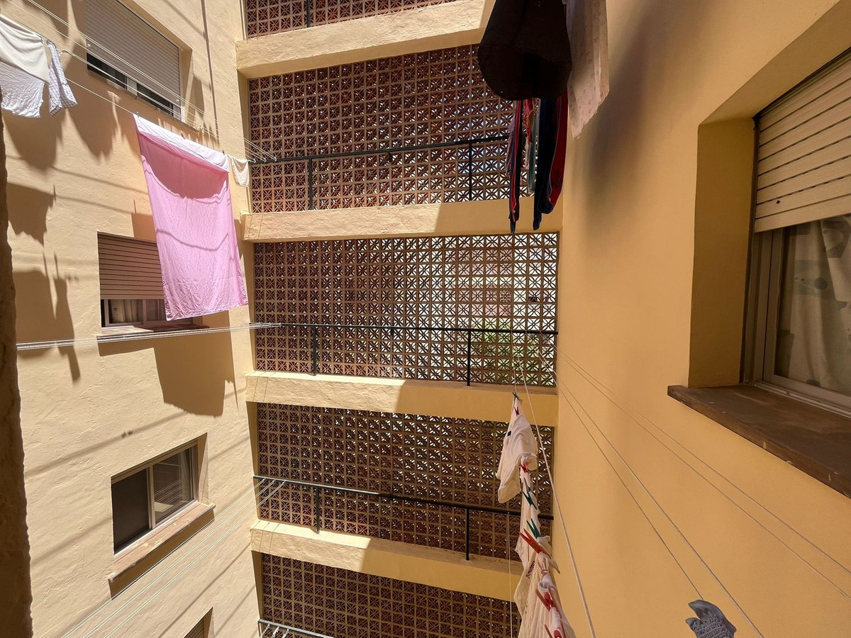 Appartement te koop in Estepona | 4 slaapkamers H5106772