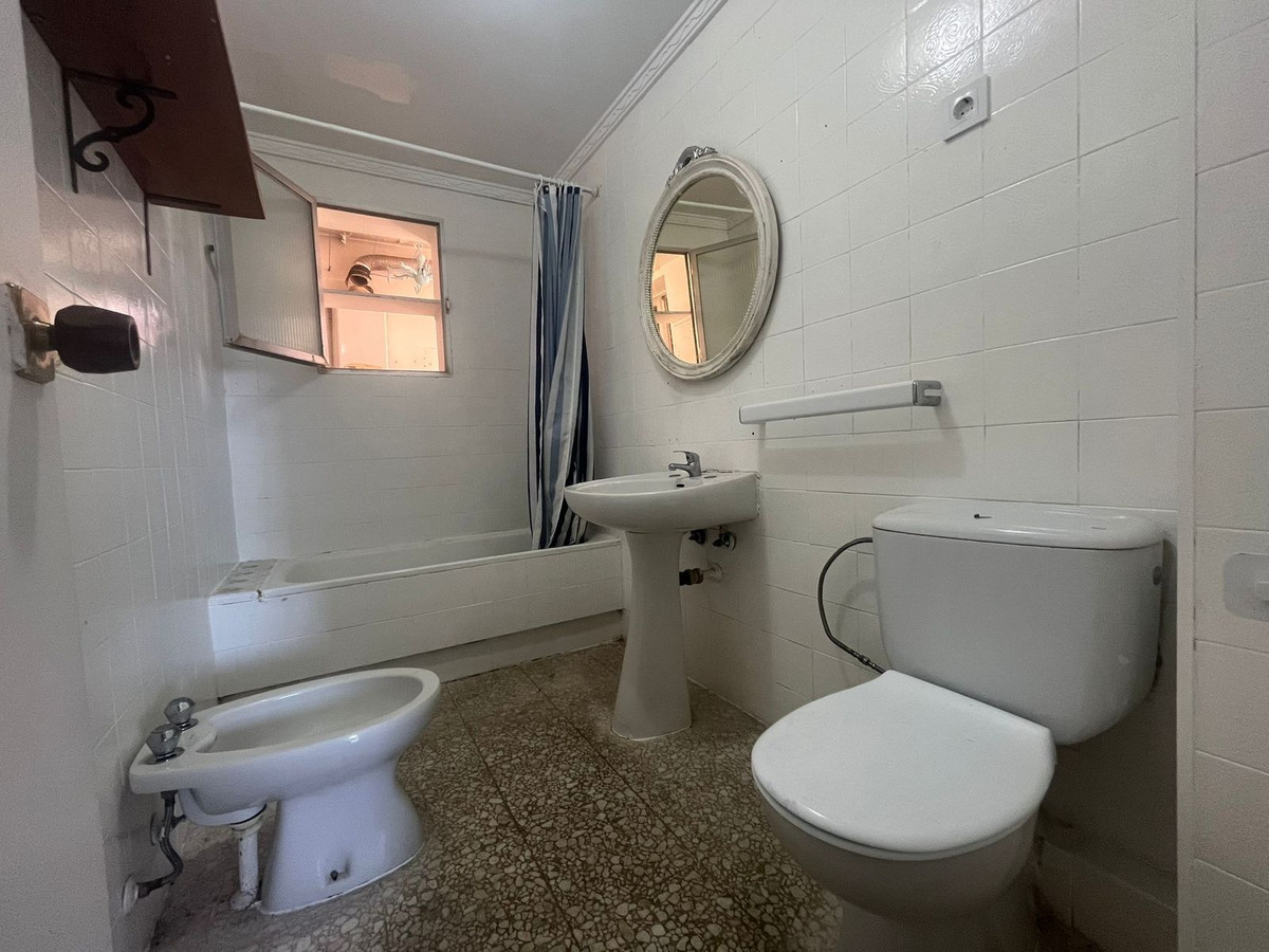 Appartement te koop in Estepona | 4 slaapkamers H5106772