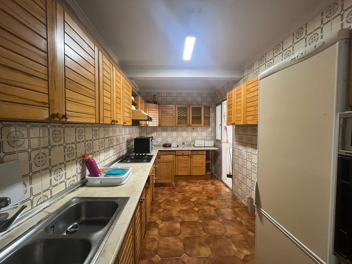 Appartement te koop in Estepona | 4 slaapkamers H5106772