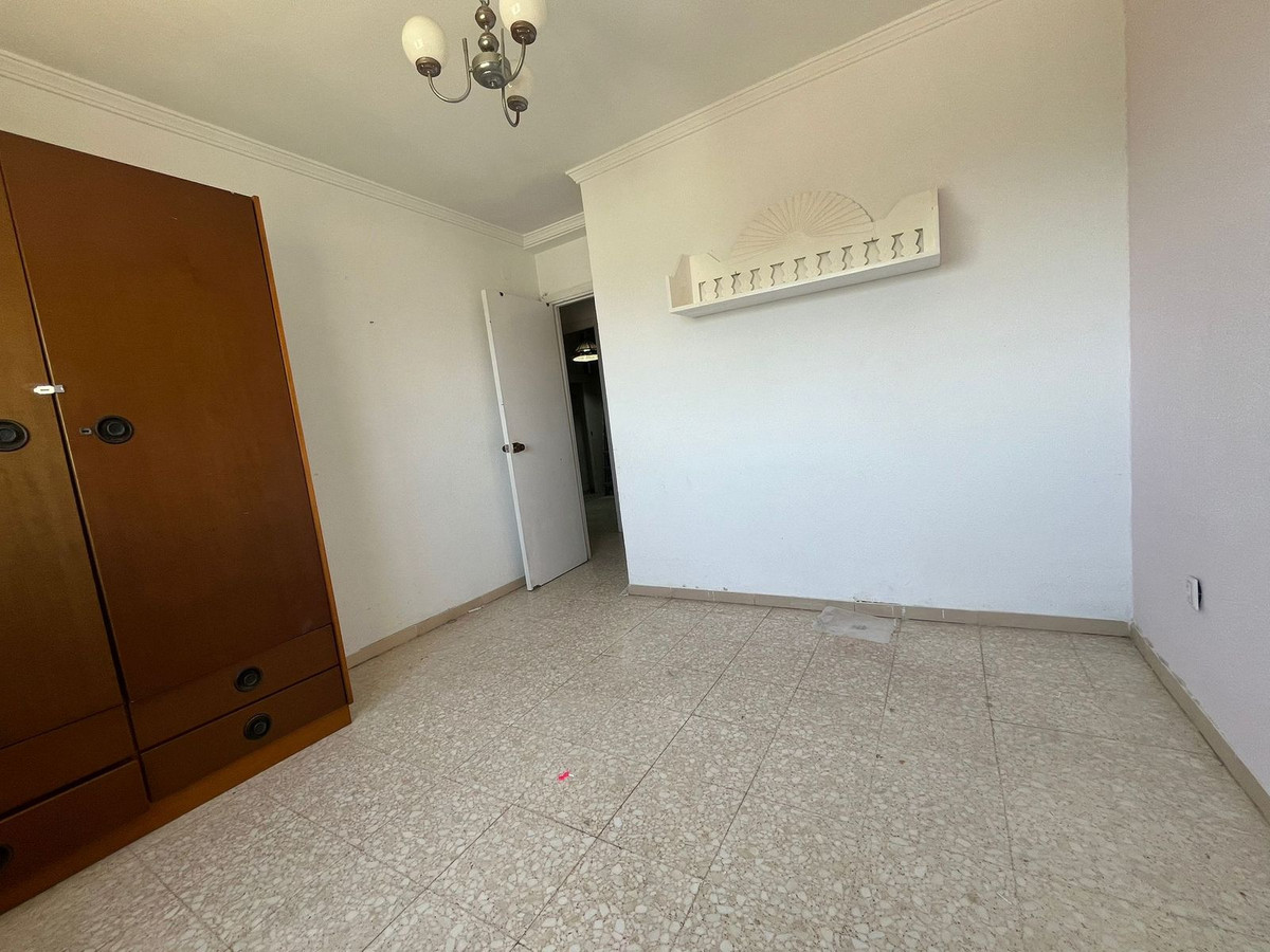 Appartement te koop in Estepona | 4 slaapkamers H5106772