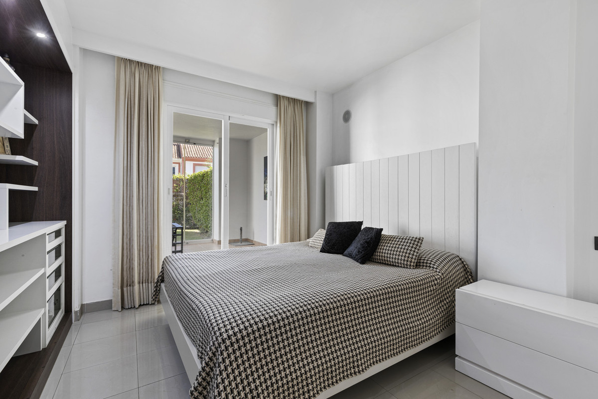 Appartement te koop in Estepona | 2 slaapkamers H5107054