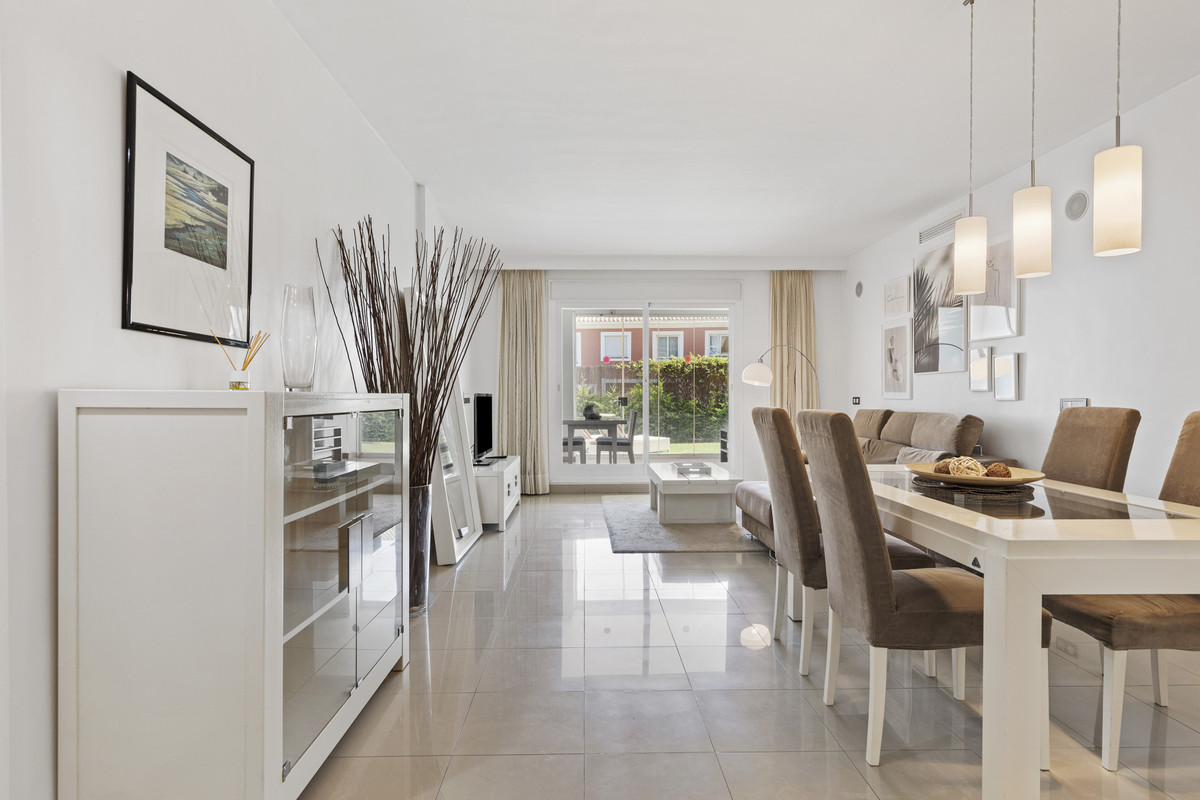 Appartement te koop in Estepona | 2 slaapkamers H5107054