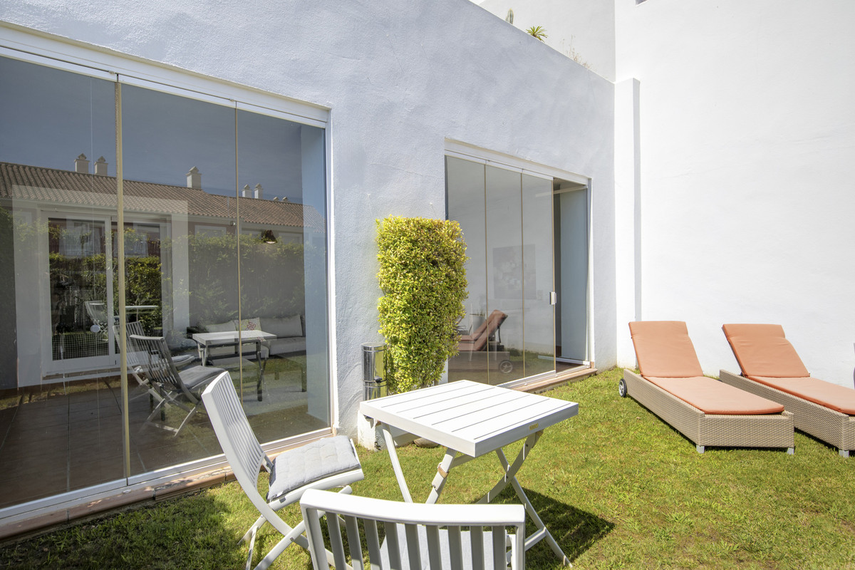 Appartement te koop in Estepona | 2 slaapkamers H5107054