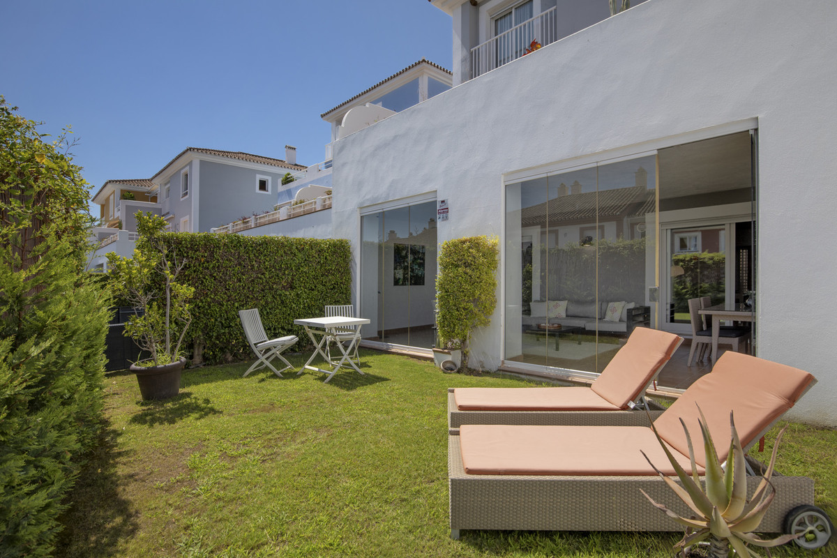 Appartement te koop in Estepona | 2 slaapkamers H5107054