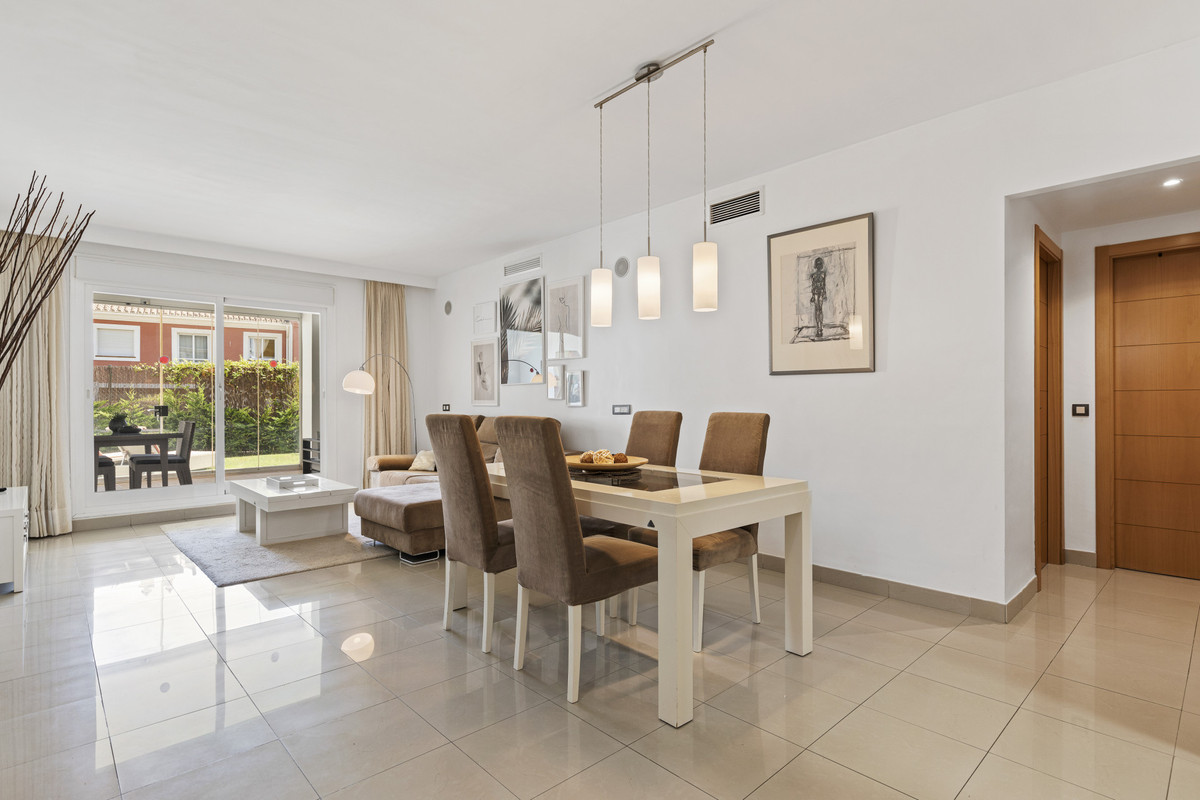 Appartement te koop in Estepona | 2 slaapkamers H5107054