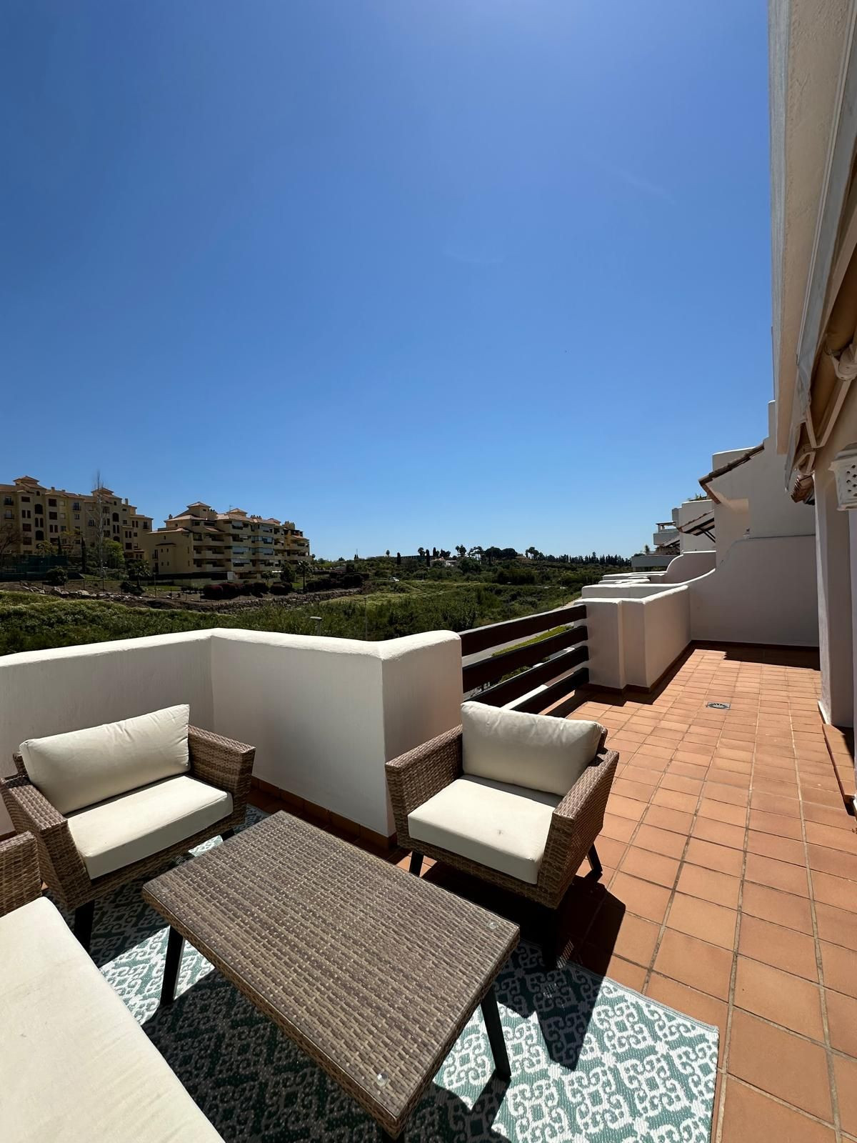 Appartement te koop in Estepona | 2 slaapkamers H5107342