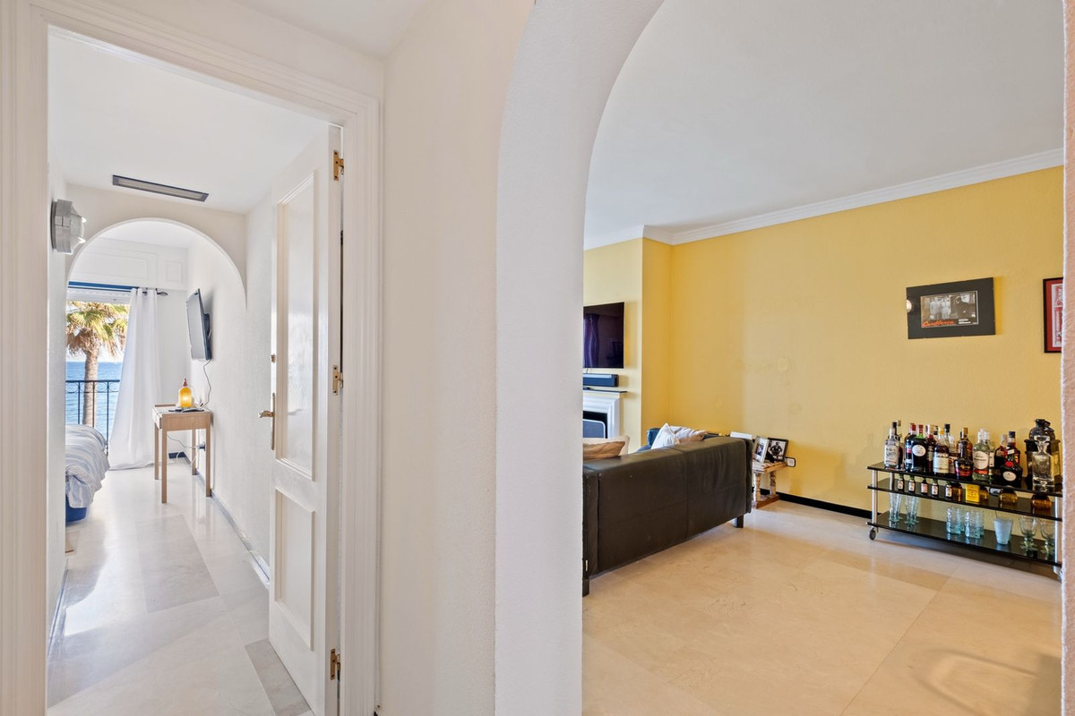Appartement te koop in Estepona | 2 slaapkamers H5108536