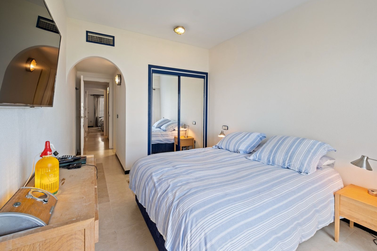 Appartement te koop in Estepona | 2 slaapkamers H5108536