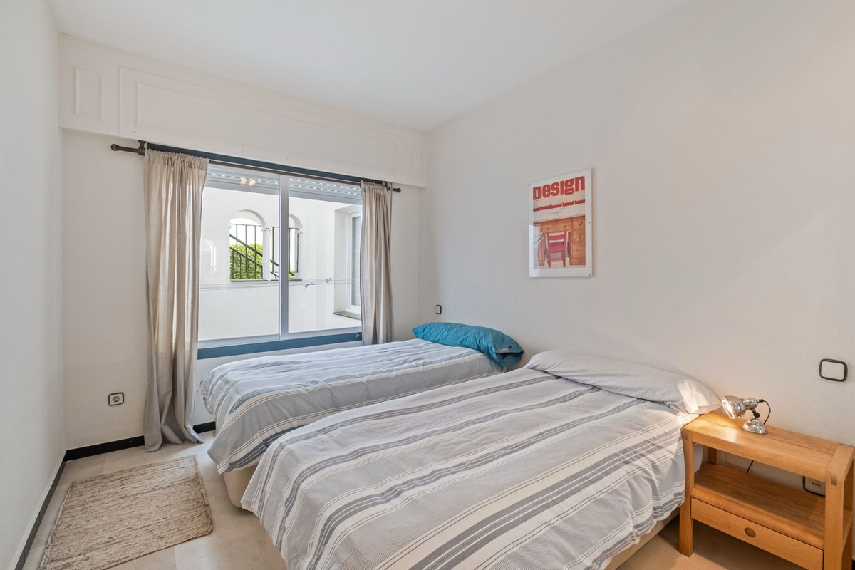 Appartement te koop in Estepona | 2 slaapkamers H5108536