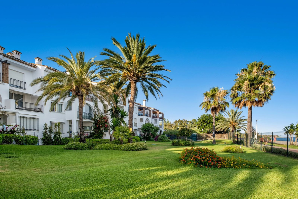 Appartement te koop in Estepona | 2 slaapkamers H5108536