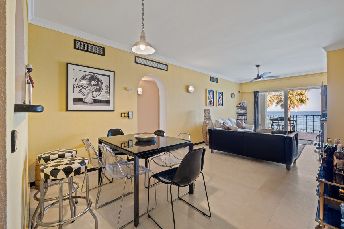 Appartement te koop in Estepona | 2 slaapkamers H5108536