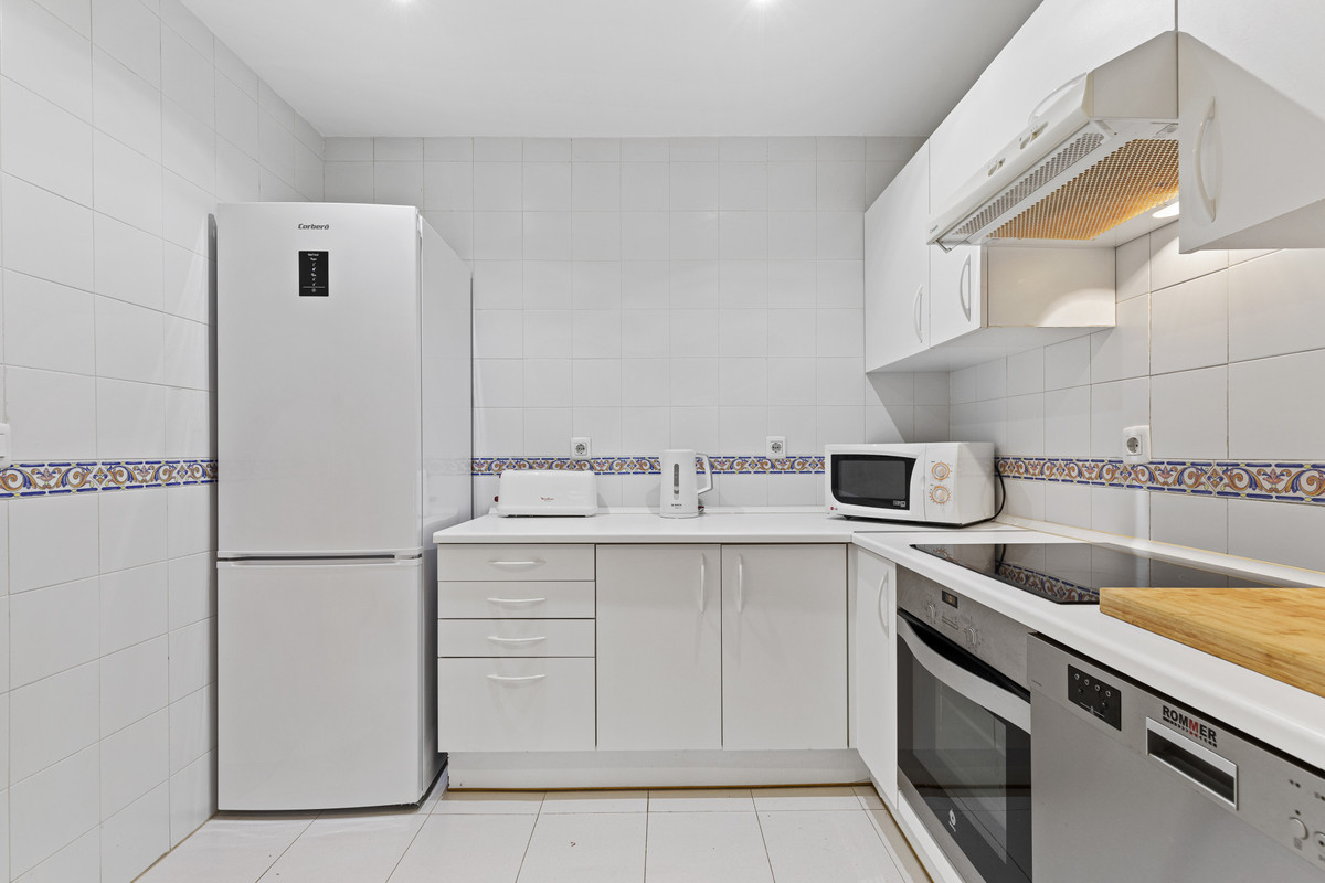 Appartement te koop in Estepona | 2 slaapkamers H5108974