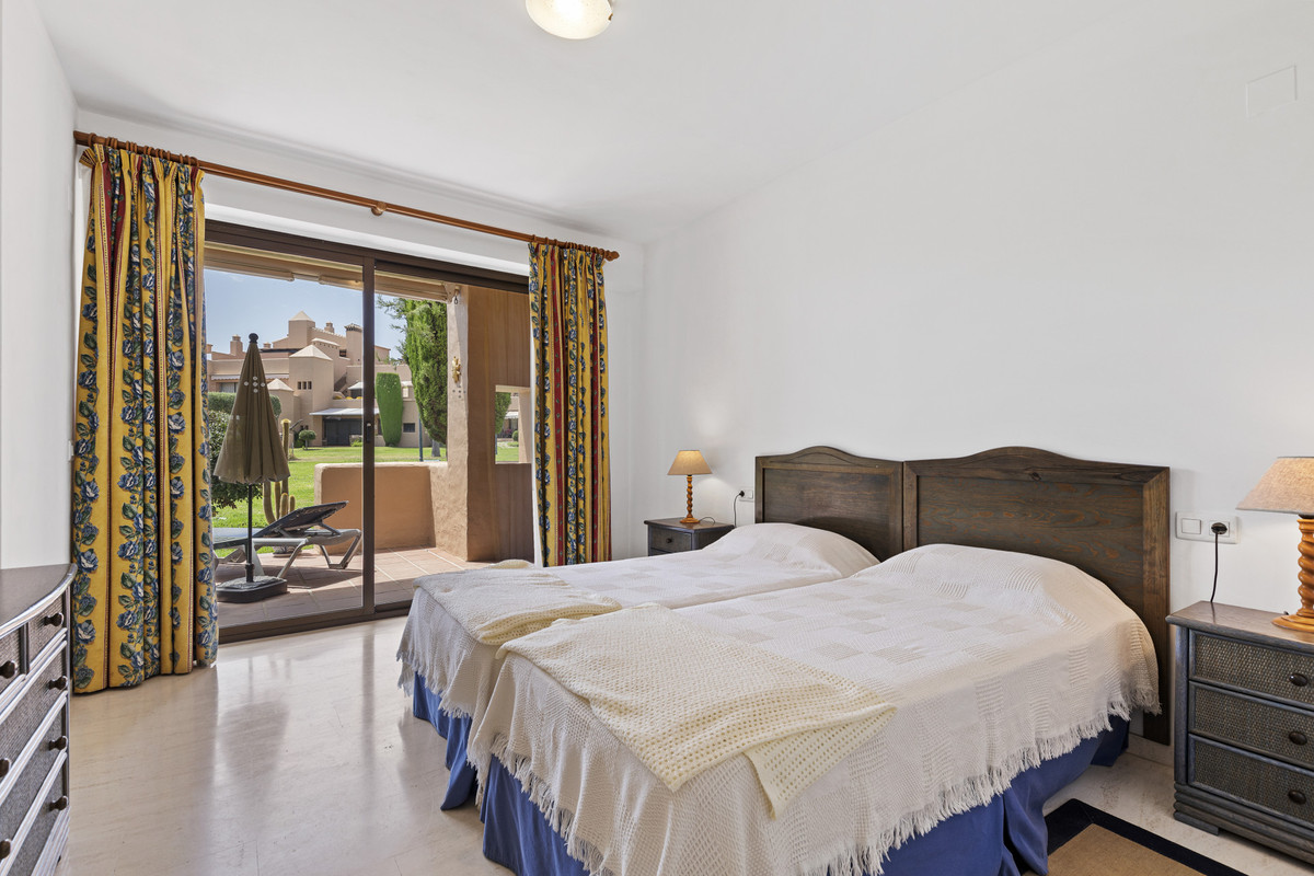 Appartement te koop in Estepona | 2 slaapkamers H5108974