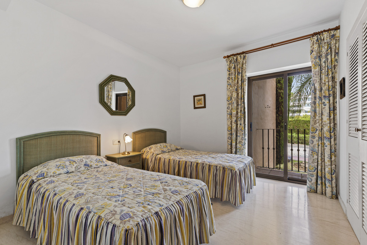Appartement te koop in Estepona | 2 slaapkamers H5108974