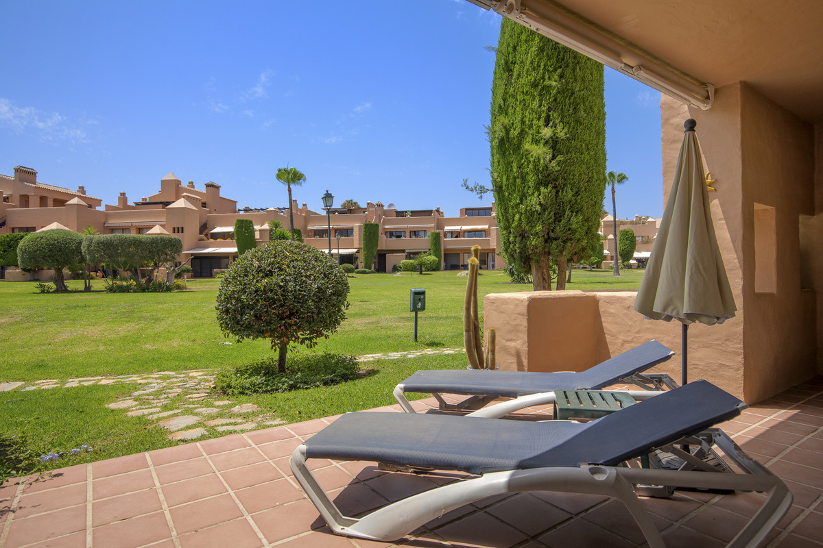 Appartement te koop in Estepona | 2 slaapkamers H5108974