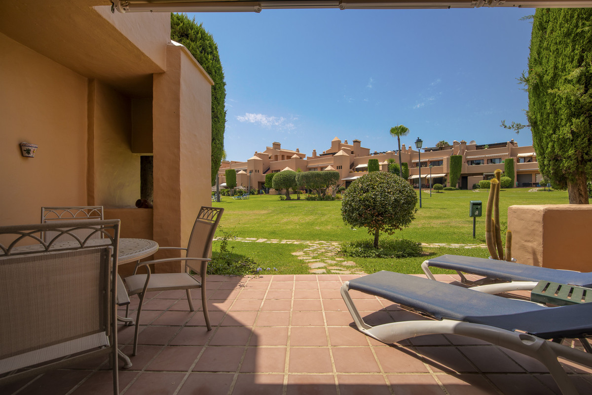 Appartement te koop in Estepona | 2 slaapkamers H5108974